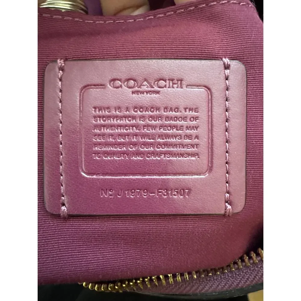 Coach Abby duffle berry Pebbled Leather Shoulder Bag F31507 like NEW